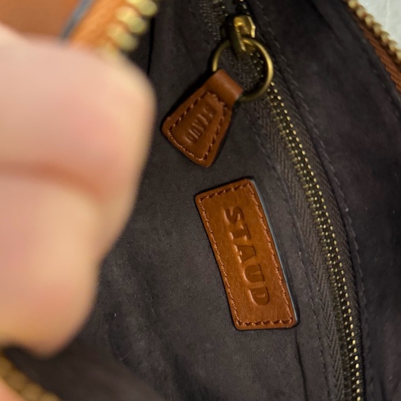 Women’s Brown Leather Shoulder Bag - Picture 9 of 11